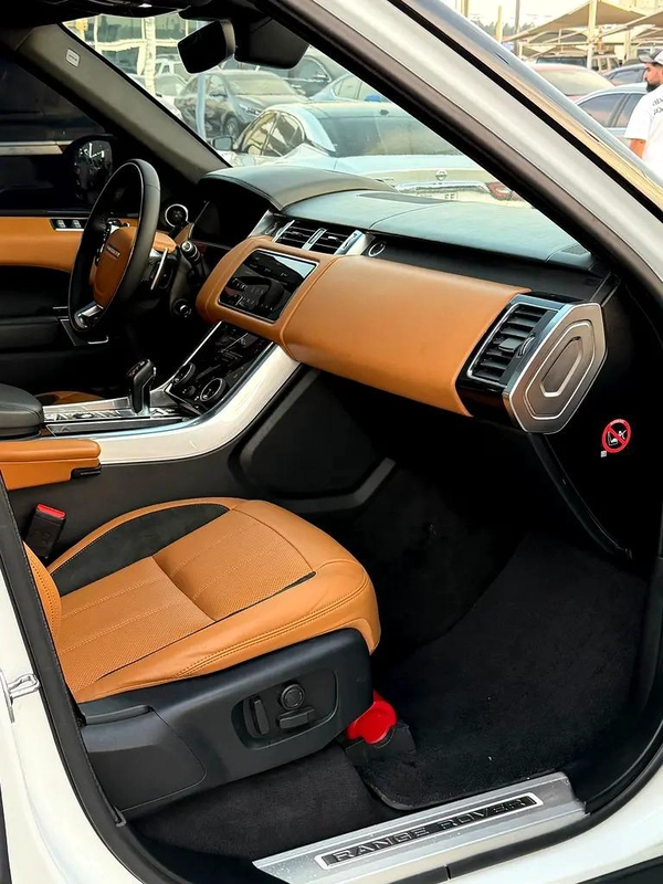 Land Rover Range Rover Sport HSE Supercharged 2018 GCC Specs