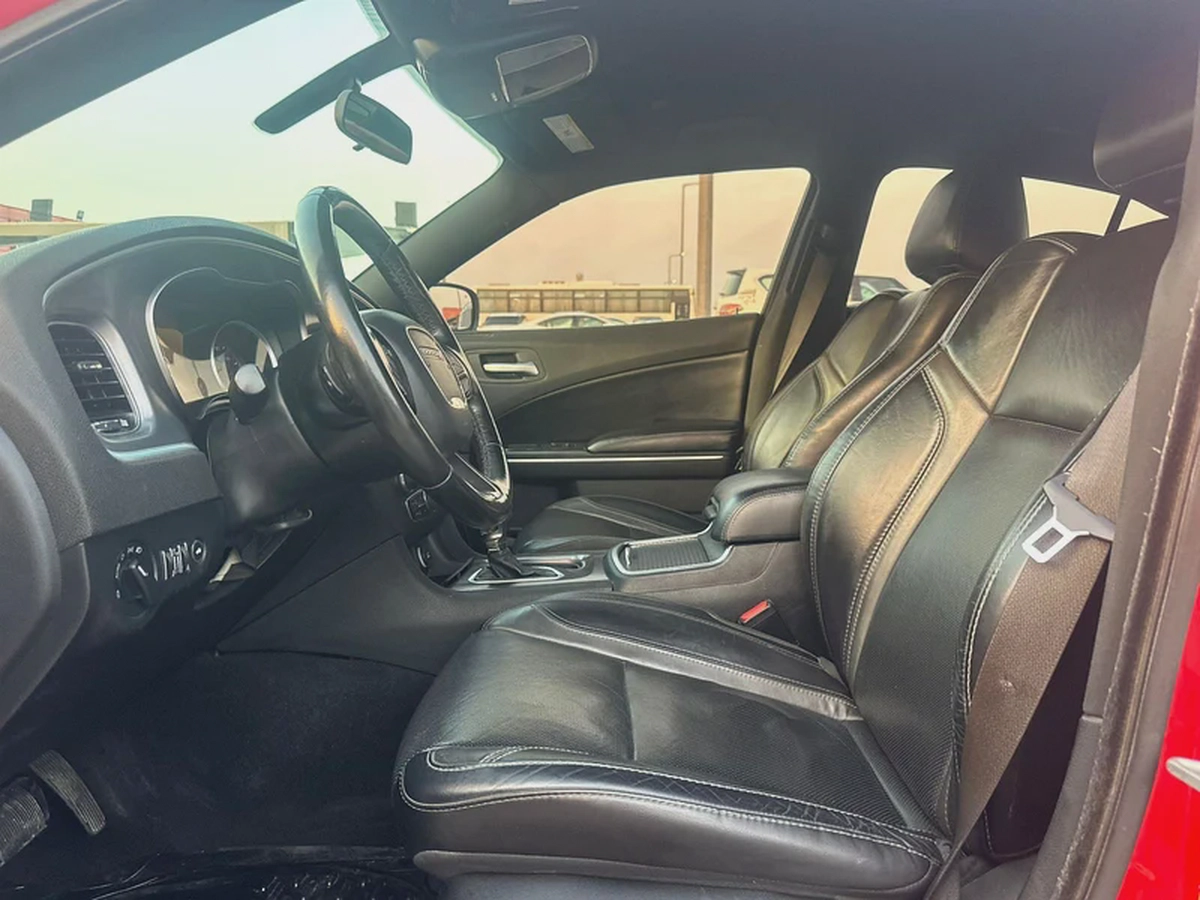 دودج تشارجر 2019 مواصفات امريكية sxt بحالة جيدة-7-7