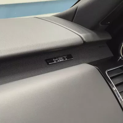 2022 Range Rover Sport HST P400-11