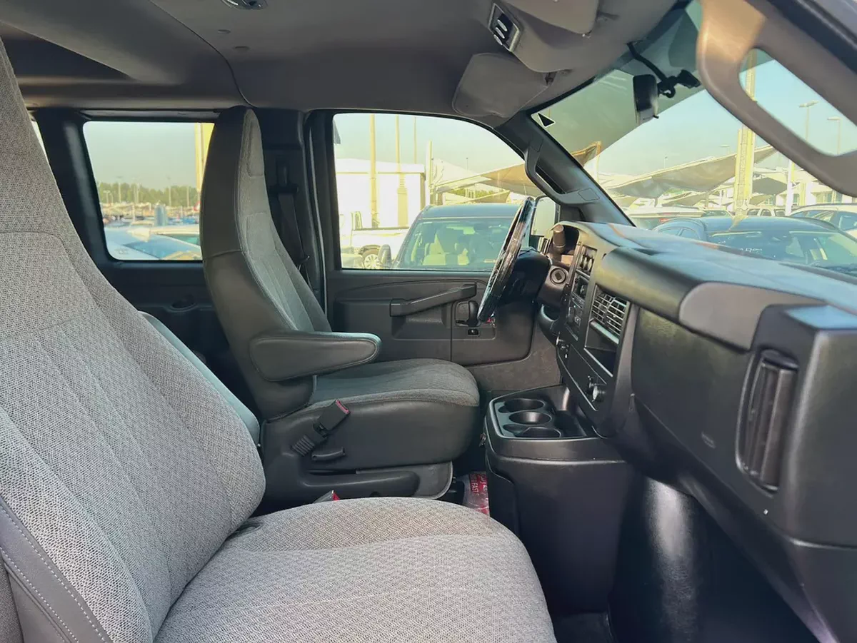 2020 | Chevrolet Express | 15 Seaters | Automatic | Petrol | Ref#990-10-10