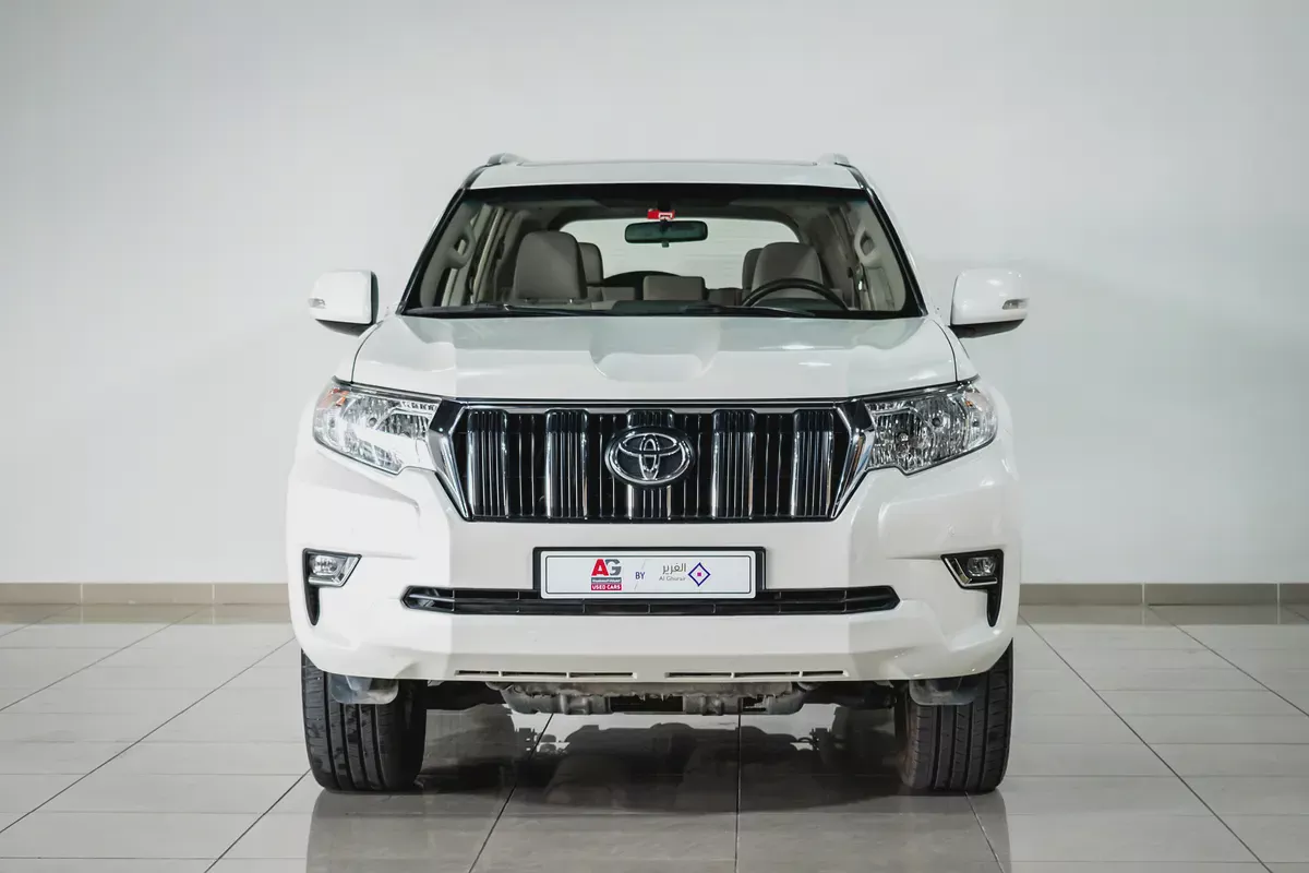 1 YEAR / 20,000 KM WARRANTY | 4.0 GXR | GCC | AED 2498 PM-1-1