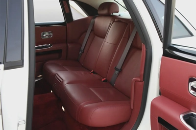 ROLLS ROYCE GHOST - 2016 - GCC - ORIGINAL PAINT - FULLY LOADED-18