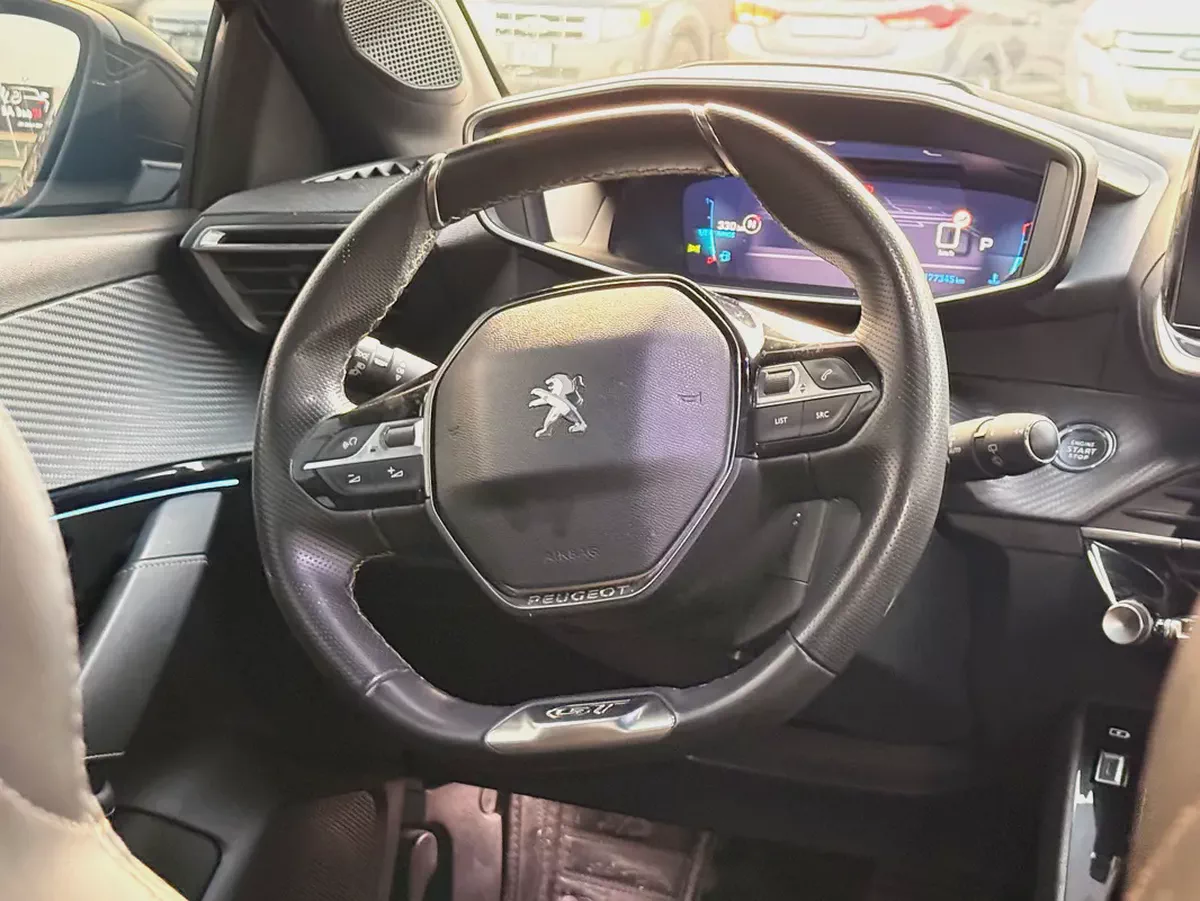 Peugeot 208 GT Line 2023 GCC Specs-15-15