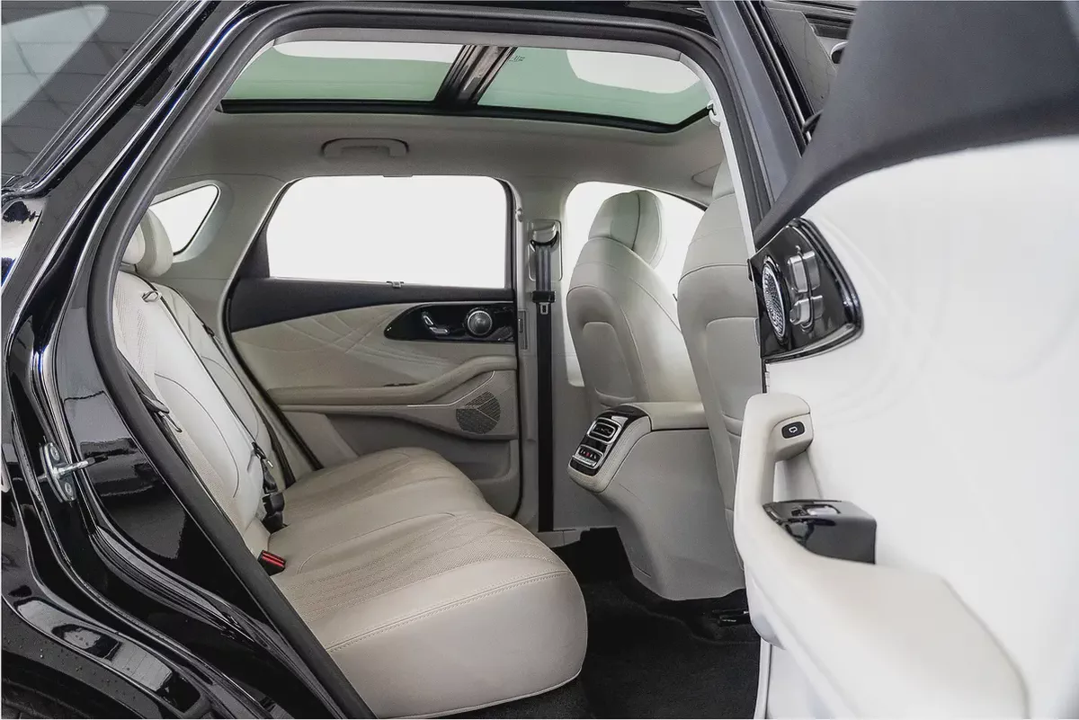 1,684 AED / 60 months | 0% DP | 2024 Exeed RX 400T / Agency Warranty-13-13