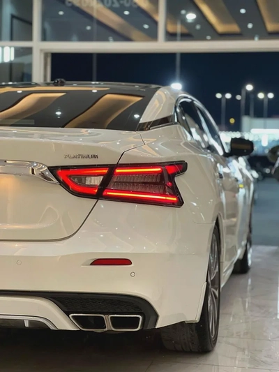 2022 Nissan Maxima Platinum | American Specs | Fully Loaded-4