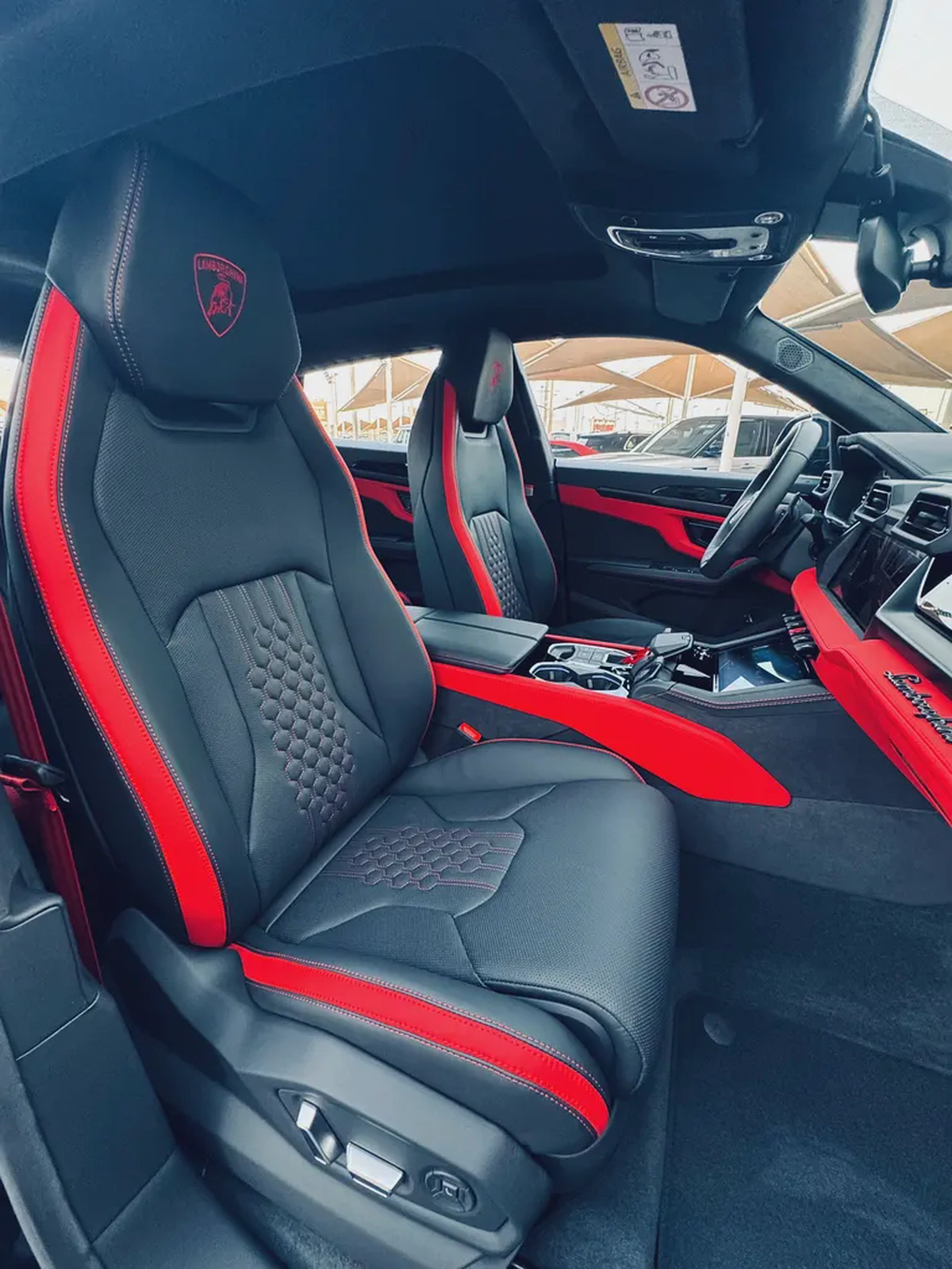 Lamborghini Urus SE 2025 Hybrid - Brand New - Future of Performance-12-12