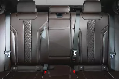 AED 3,172 / 60 months | 0% DP | 2019 BMW 5 Series M550i / Full BMW Service History-12