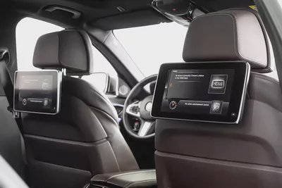 AED 3,172 / 60 months | 0% DP | 2019 BMW 5 Series M550i / Full BMW Service History-14