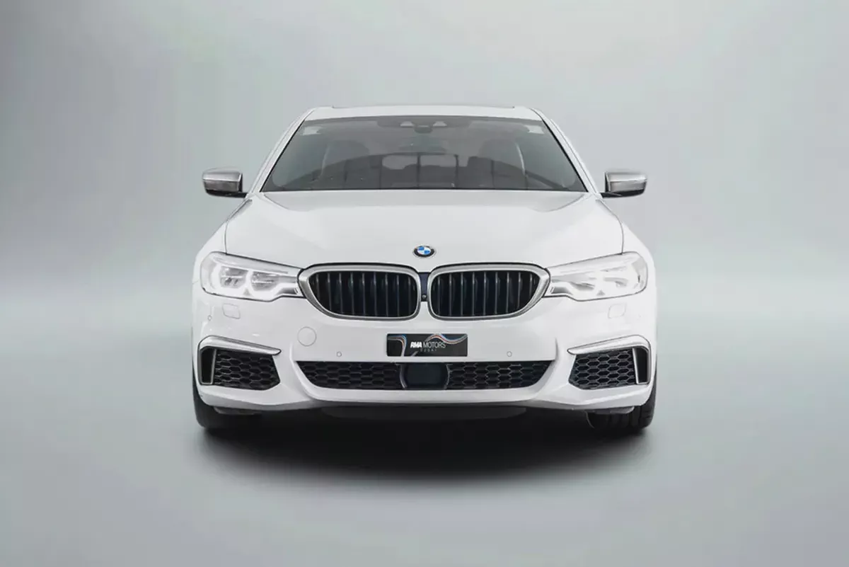 AED 3,172 / 60 months | 0% DP | 2019 BMW 5 Series M550i / Full BMW Service History-2-2