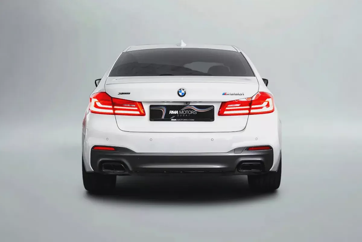 AED 3,172 / 60 months | 0% DP | 2019 BMW 5 Series M550i / Full BMW Service History-3-3