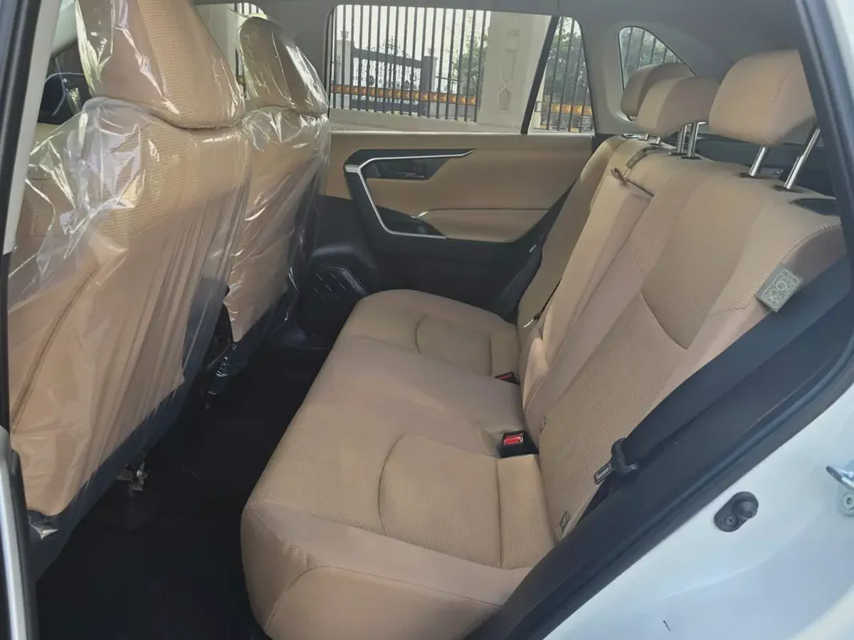 AED 1,800 Monthly - No Down Payment | 2023 Model | GCC Specs | 4-Cyl 2.0L TwinPower Turbo-12-12