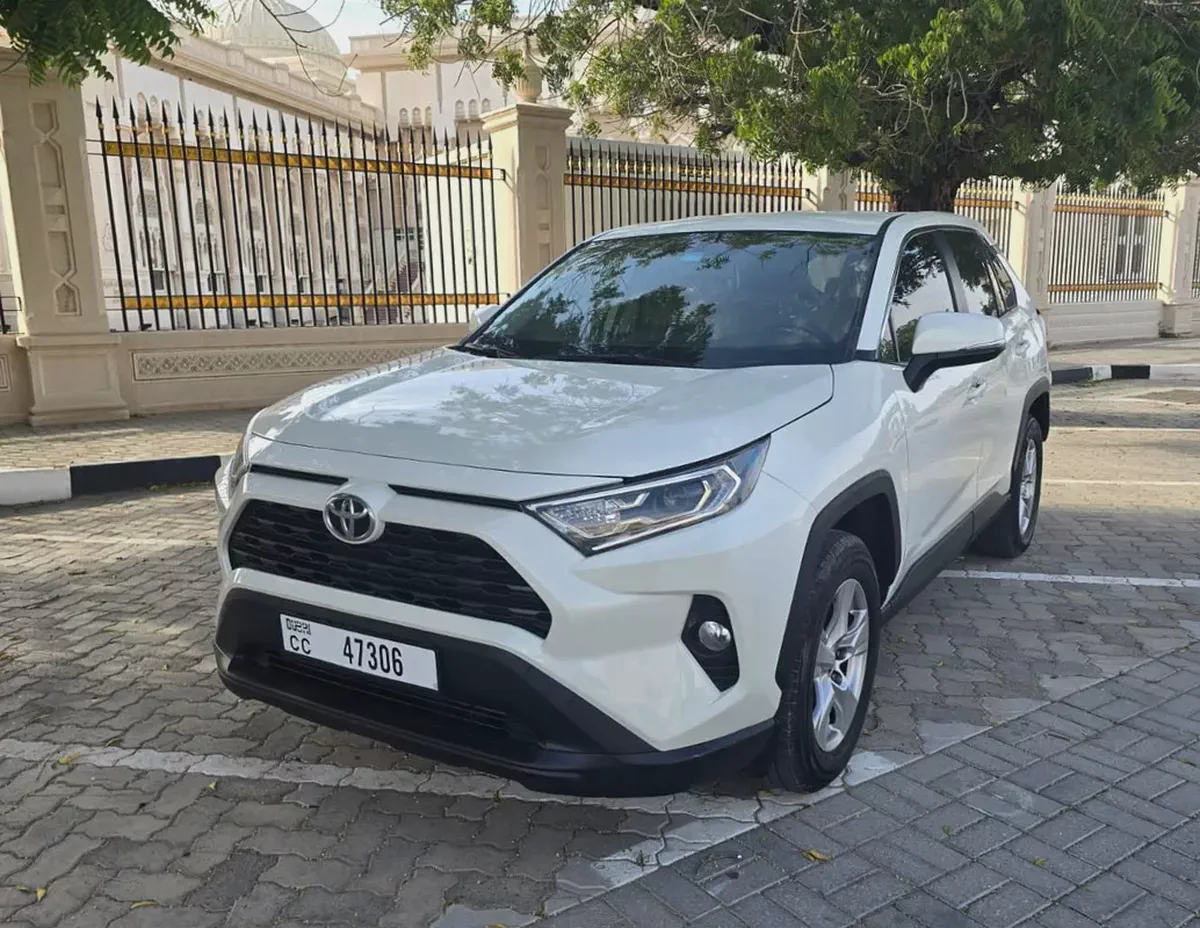 AED 1,800 Monthly - No Down Payment | 2023 Model | GCC Specs | 4-Cyl 2.0L TwinPower Turbo-2-2