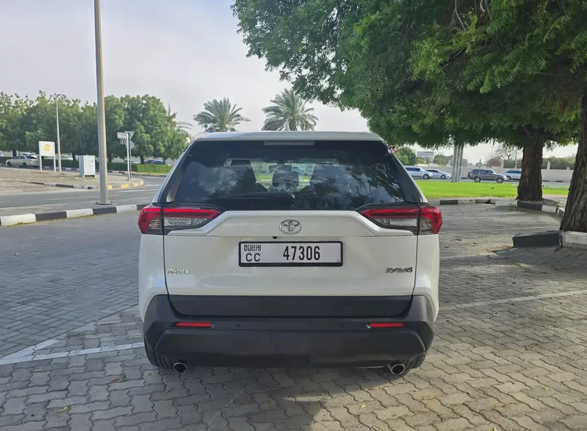AED 1,800 Monthly - No Down Payment | 2023 Model | GCC Specs | 4-Cyl 2.0L TwinPower Turbo-4-4