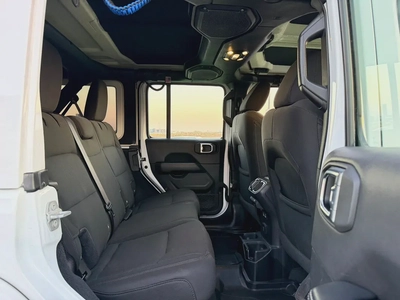 (2021) JEEP WRANGLER //SAHARA// GCC FULL OPTION -ORIGINAL PAINT--13