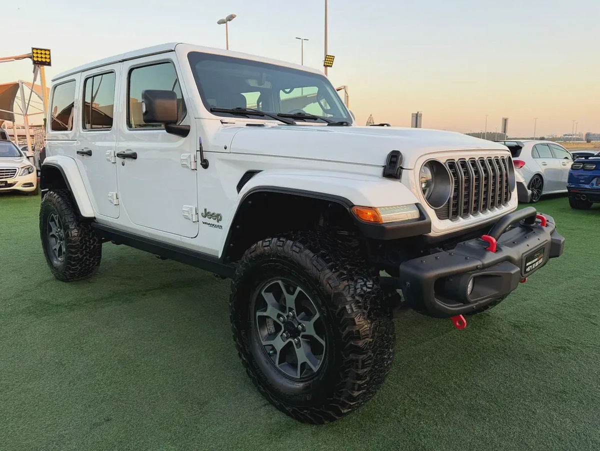 (2021) JEEP WRANGLER //SAHARA// GCC FULL OPTION -ORIGINAL PAINT--3-3
