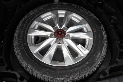 TOYOTA COROLLA CROSS 1.8L FWD 2025 | BRAND NEW | GCC SPECS-18
