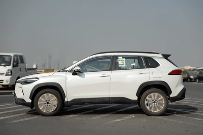 TOYOTA COROLLA CROSS 1.8L FWD 2025 | BRAND NEW | GCC SPECS-8