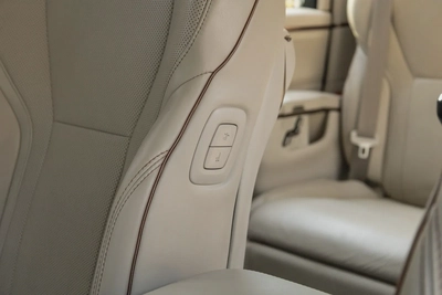 Lexus LM 350h 2024-8