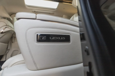Lexus LM 350h 2024-10
