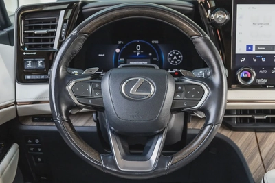 Lexus LM 350h 2024-17