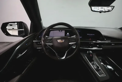 Cadillac Escalade-3