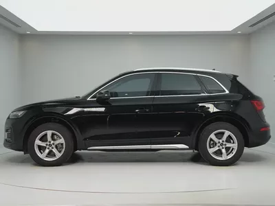 2022 Audi Q5 45 TFSI | GCC Specs | S-line | AWD | Clean Condition-2