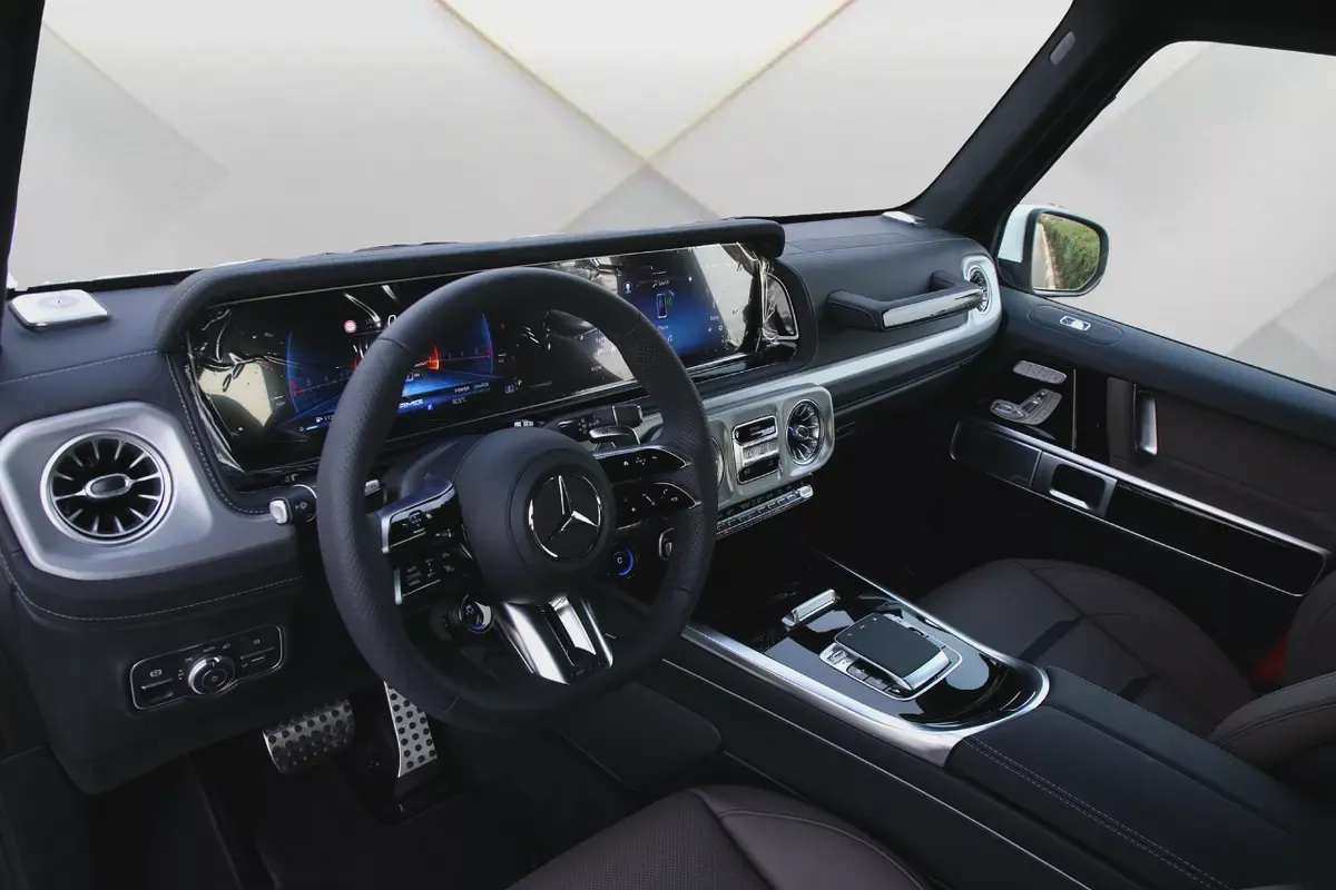 2025 MERCEDES BENZ G63 AMG - LOCAL REGISTRATION-FULLY LOADED  -BRAND NEW-7-7