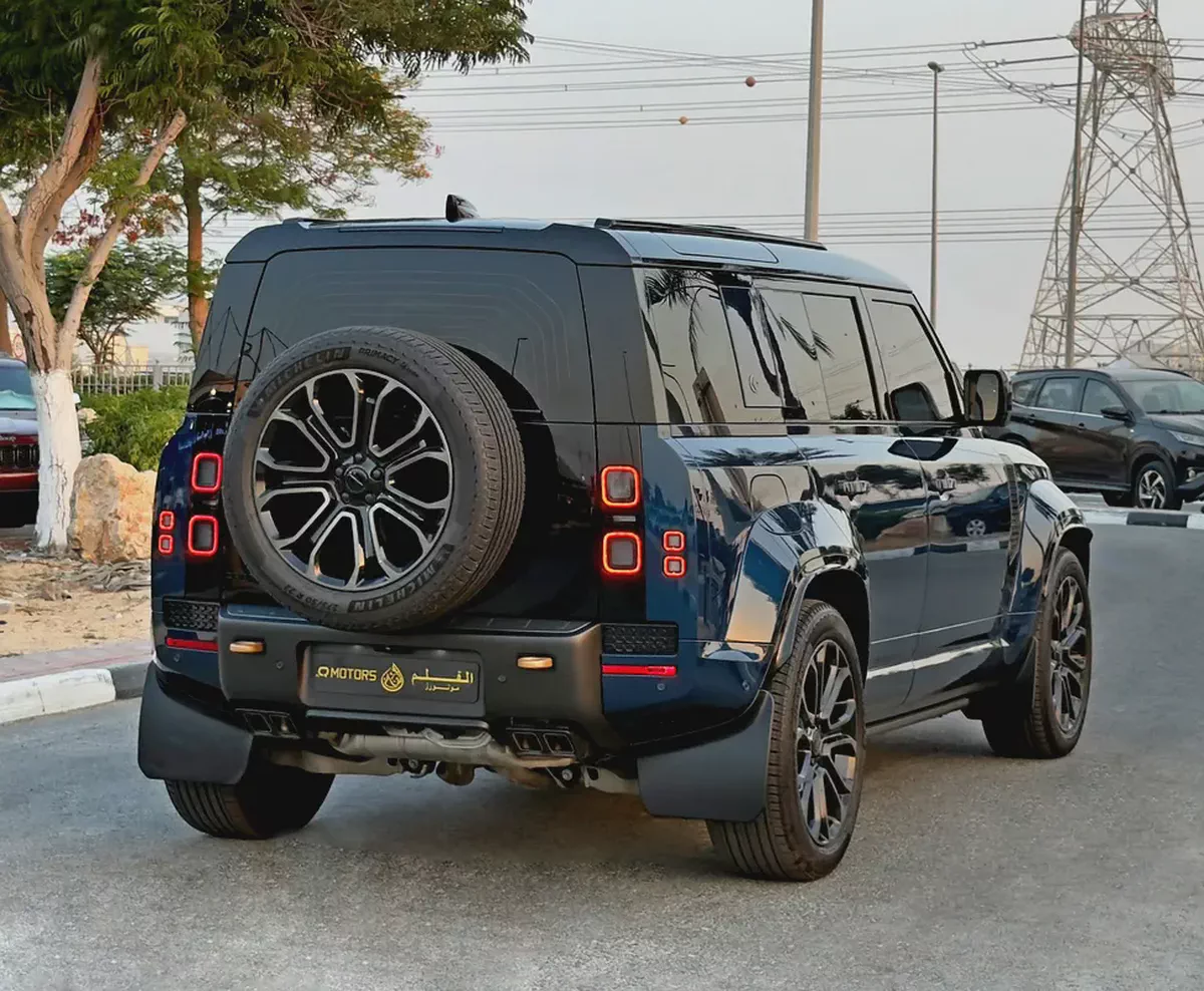 2026 Land Rover Defender Octa D110 P635, Dealer Warranty and Service Package, GCC Specifications-6-6