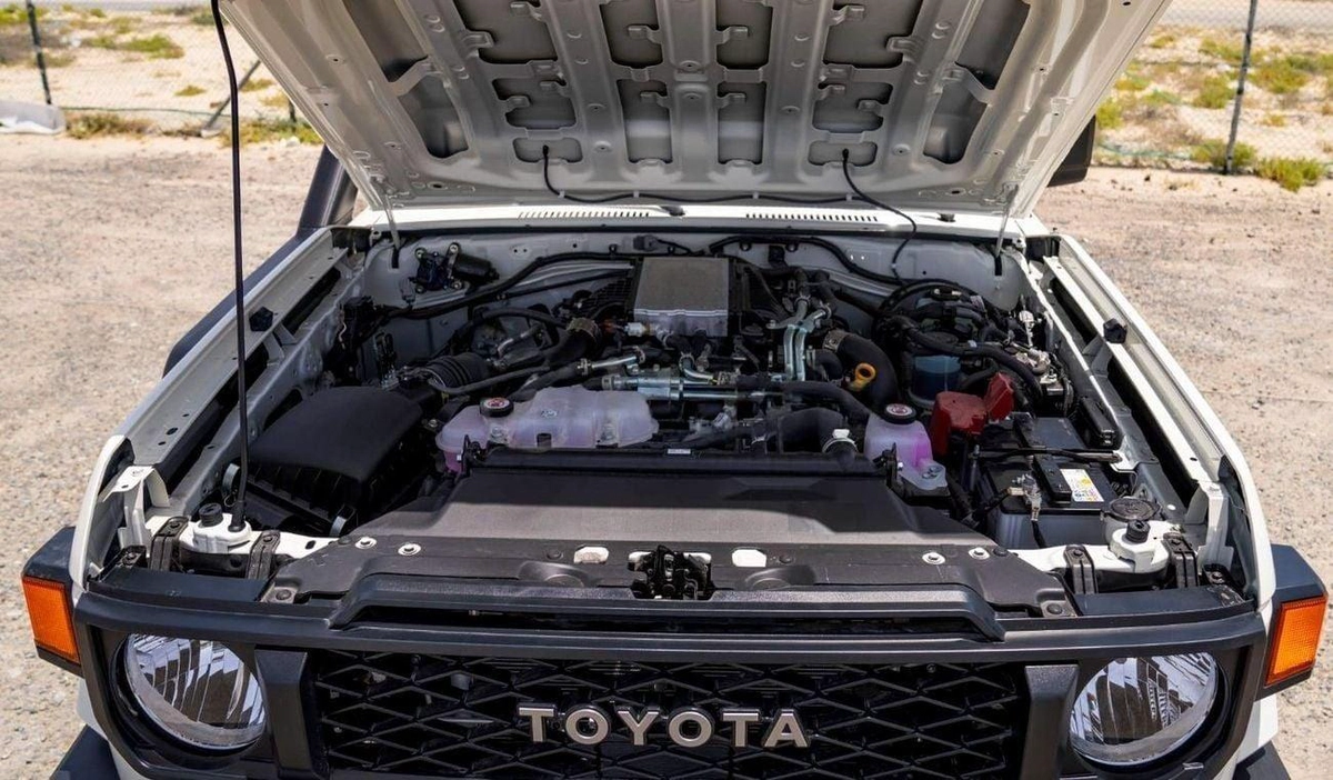 Toyota Land Cruiser 70 LC 78 HARDTOP 2.8L AT LC78 2.8L AT DIESEL 2026-19-0
