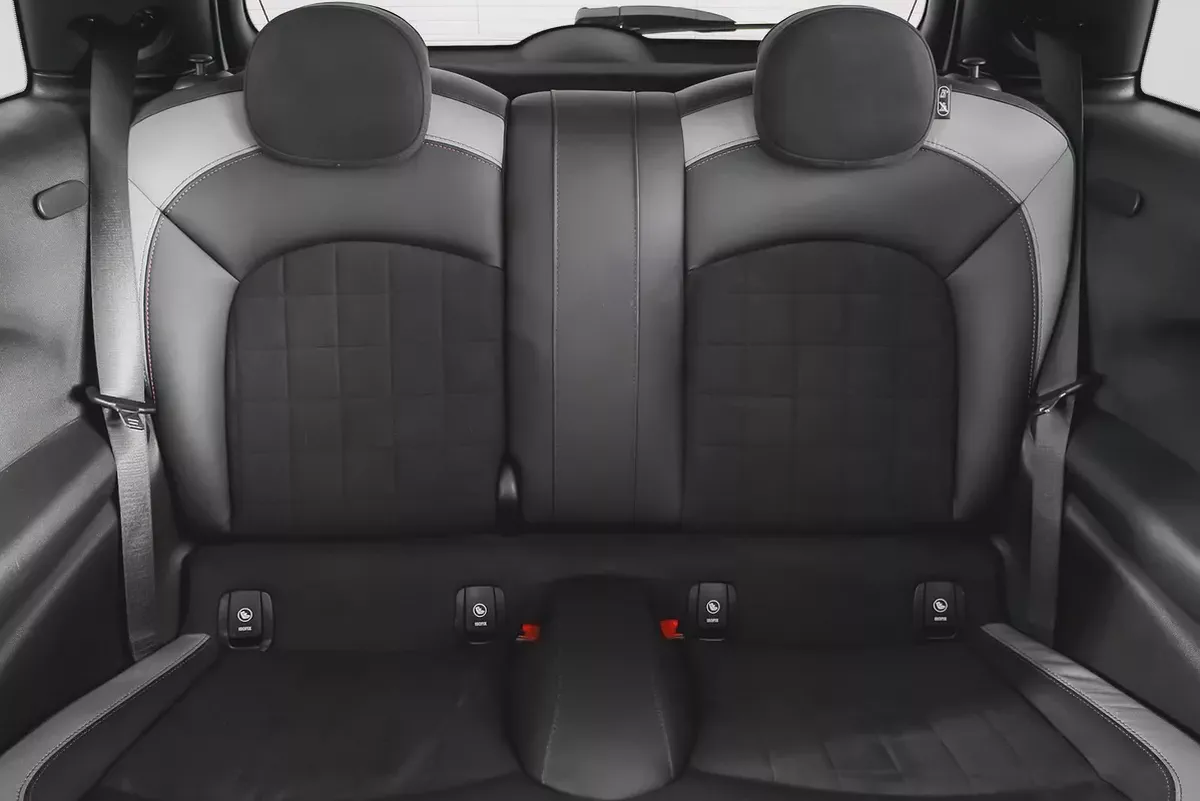 AED 2,193 / 60 months | 0% DP | 2023 MINI COOPER S John Cooper Works / Full Mini Service History-12-12