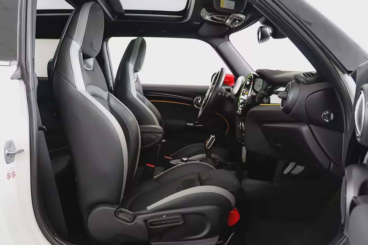 AED 2,193 / 60 months | 0% DP | 2023 MINI COOPER S John Cooper Works / Full Mini Service History-7-7