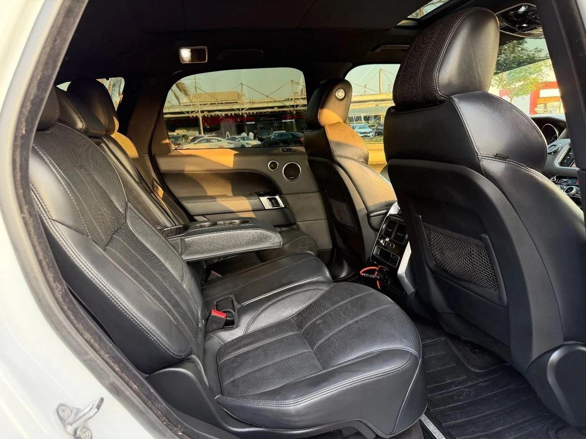Land Rover Range Rover Sport V8-6-6