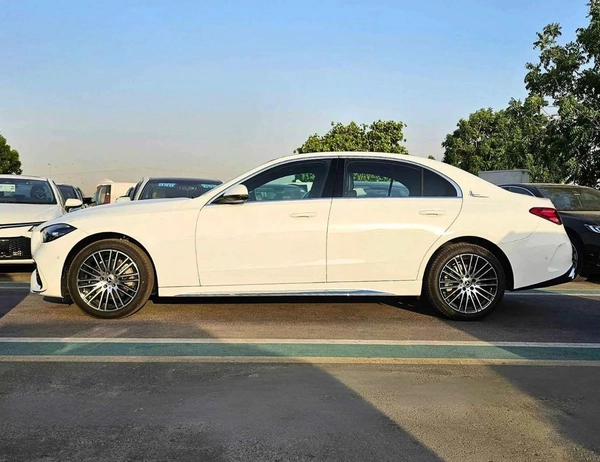 Mercedes Benz C 200 L 1.5L / TURBO SPORT EDITION / 360* CAMERA / LEATHER SEATS