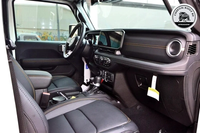 3 YRS DEALER WTY AND SP | USED 2024 JEEP WRANGLER 4DR SAHARA WHITE | ORZ CUSTOM BUILT | BANK FINANCE-10