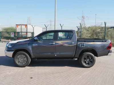 2026 TOYOTA HILUX SR 5 D/CAB 2.8L P/UP 4X4 DIESEL A/T FULL GCC BRAND NEW 0KM-18