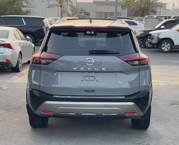 NISSAN - ROGUE - SL - 2021 - 2,5L -  FULL LOADED AMERICAN SPEC VERY GOOD CONDITION