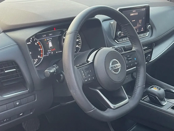 NISSAN - ROGUE - SL - 2021 - 2,5L -  FULL LOADED AMERICAN SPEC VERY GOOD CONDITION