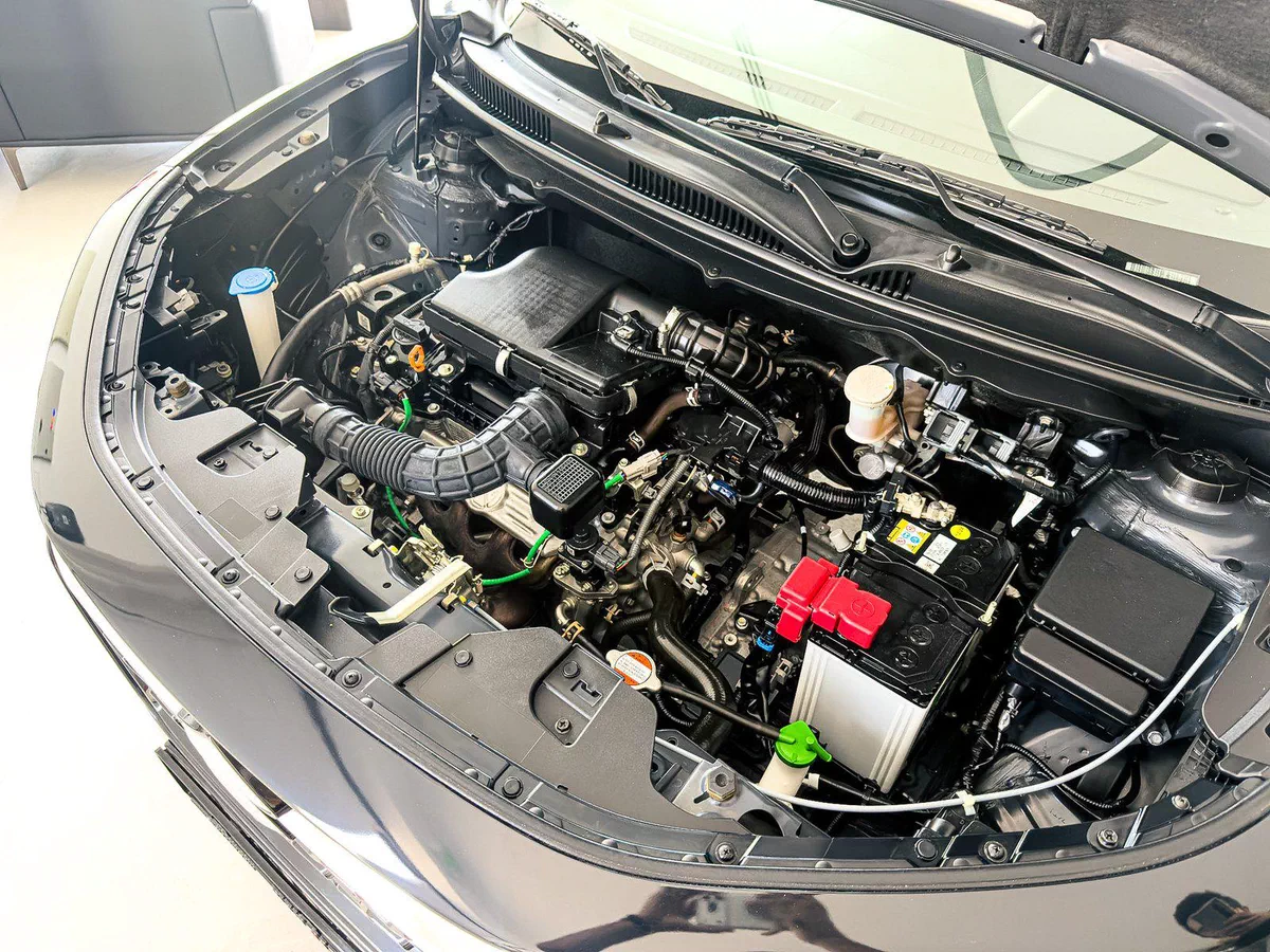 2025 Suzuki Fronx 1.5 GLX V4 // EMI Starts from 1,120 AED-4-4