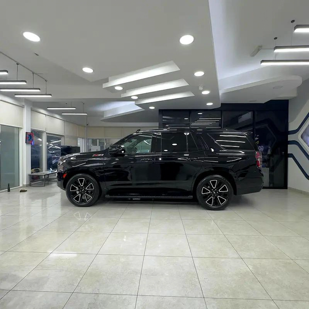 2023 Chevrolet Tahoe Z71-7-7