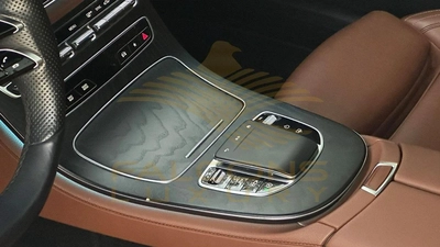 Mercedes-Benz E300 Premium 2.0L-15