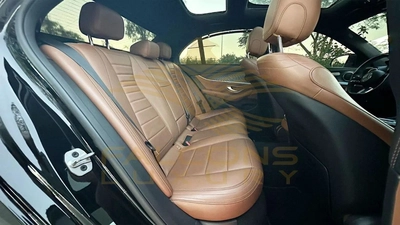 Mercedes-Benz E300 Premium 2.0L-5