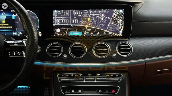 Mercedes-Benz E300 Premium 2.0L
