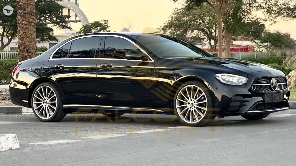 Mercedes-Benz E300 Premium 2.0L-14-14