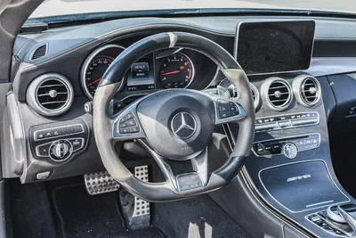 2017- BENZ C63s AMG COUPE  - SUPER CLEAN - LIKE NEW - ONLY 86,000 KM-9