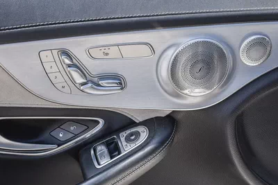 2017- BENZ C63s AMG COUPE  - SUPER CLEAN - LIKE NEW - ONLY 86,000 KM-18