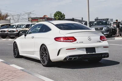 2017- BENZ C63s AMG COUPE  - SUPER CLEAN - LIKE NEW - ONLY 86,000 KM-6