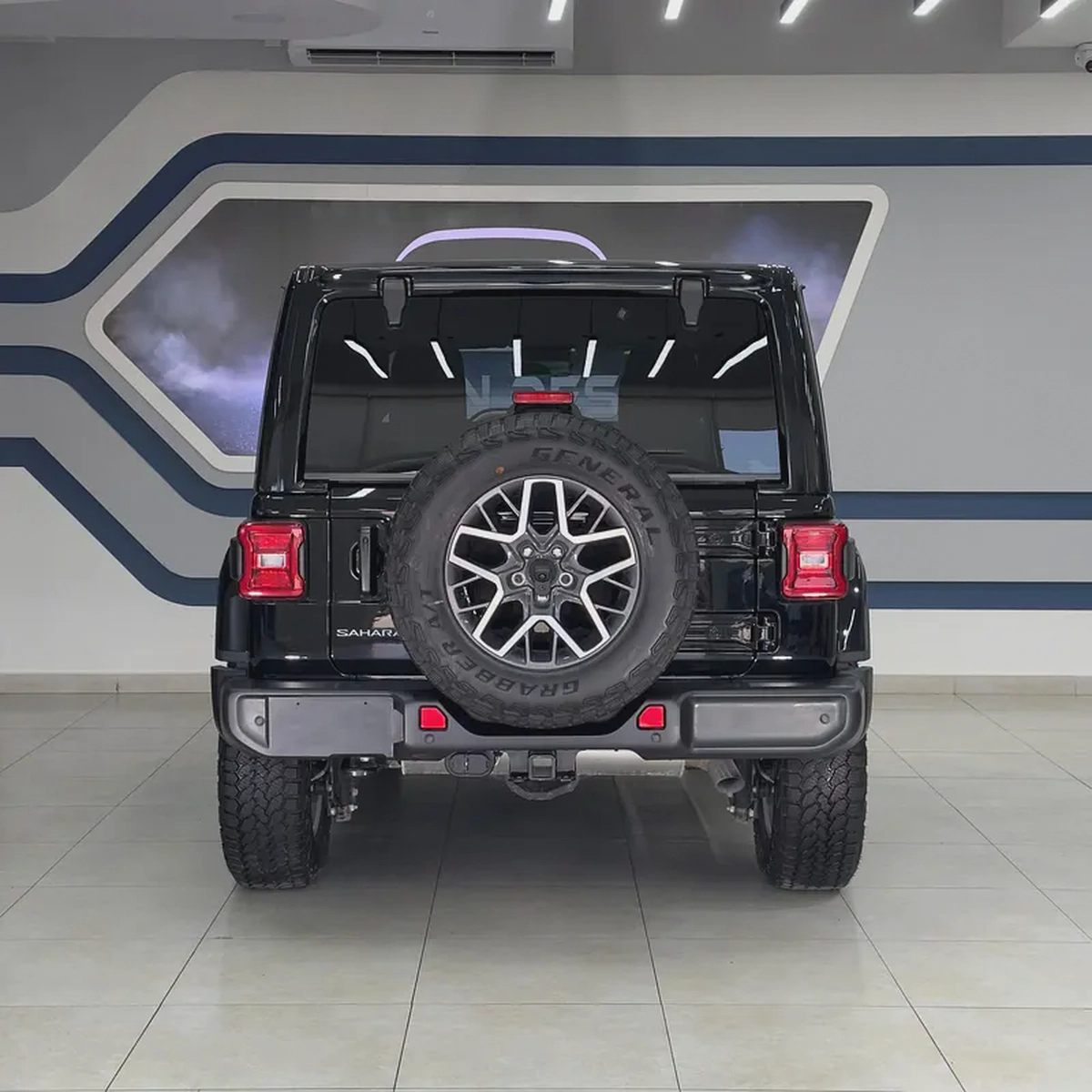2025 Jeep Wrangler Sahara - Brand New-4-4
