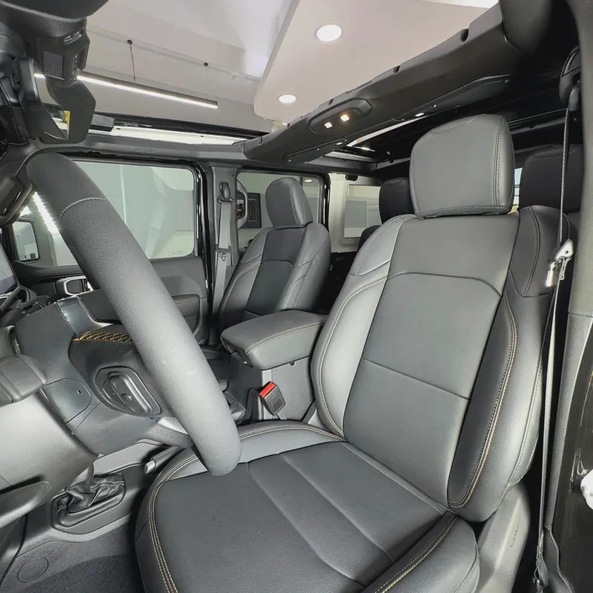2025 Jeep Wrangler Sahara - Brand New-8-8