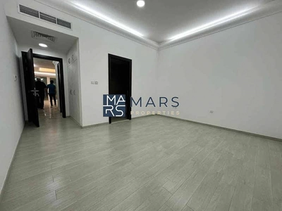 Luxury 5 bedrooms villa | near to grand mosque Sharjah | on very good price just 150,000 AED-7