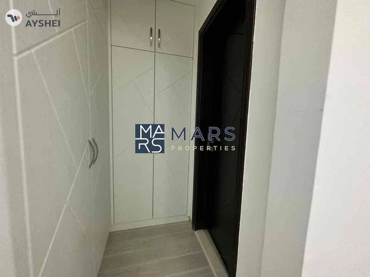 Luxury 5 bedrooms villa | near to grand mosque Sharjah | on very good price just 150,000 AED-14-14